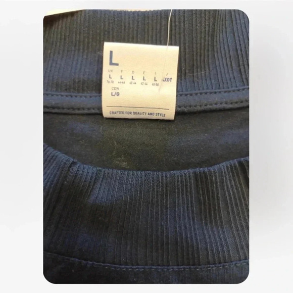 Reebok  Blue Long Sleeve Crop Top Size Large - Picture 6 of 10